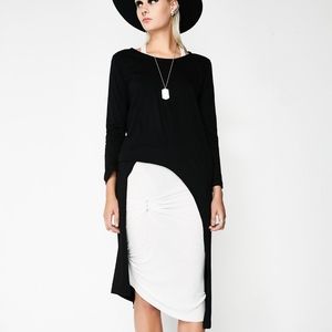 MNML low high tunic preowned